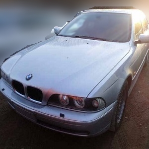 BMW ５２８ｉ 平成11年式